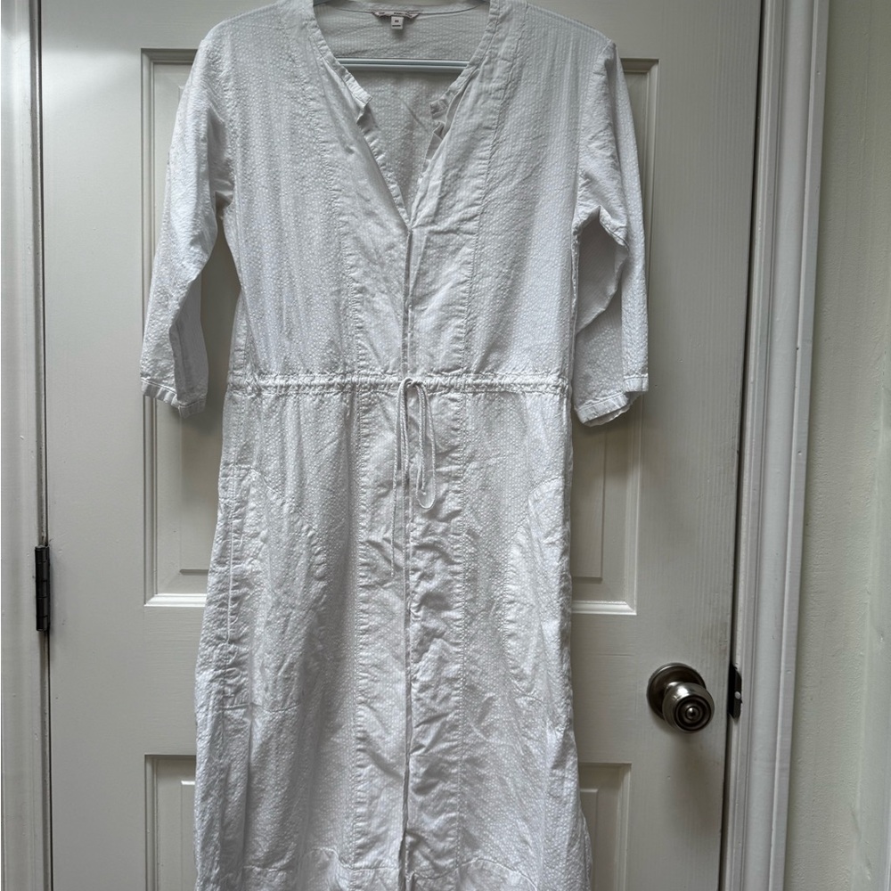 GAP XS/S White Textured Tie-Waist Dress